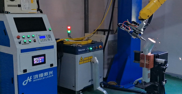 機器人三維激光切割機，為電動車產(chǎn)業(yè)強勢賦能